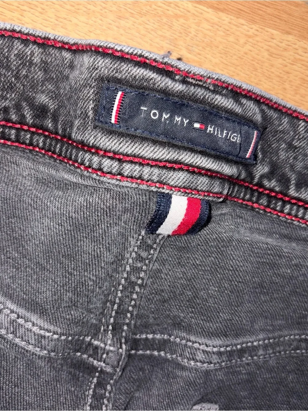 Tommy Hilfiger men’s black slim fir denim jeans Sz 32x32